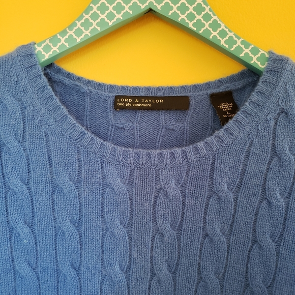 Lord & Taylor Blue Cashmere Sweter EUC L - Picture 8 of 8